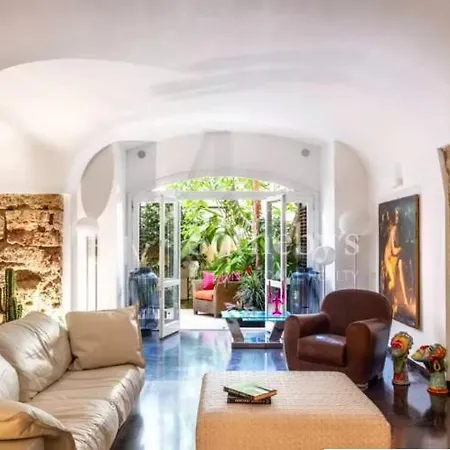 Atmosfere Puniche Couette-café